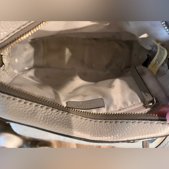 Kate Spade Orchard street arla grayish purse. - Picture 4 of 5